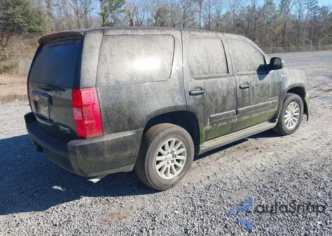 2008 Chevrolet Tahoe Hybrid z USA, uszkodzony, nr VIN 1GNFC13538R166400